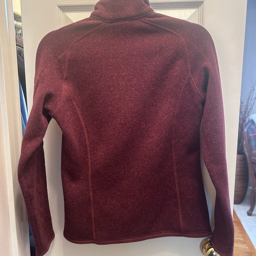 Patagonia 1/4 Zip Better Sweater Pullover Jacket in Dark Ruby. Size S